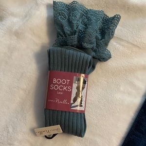 NWT ruffle lace boot socks